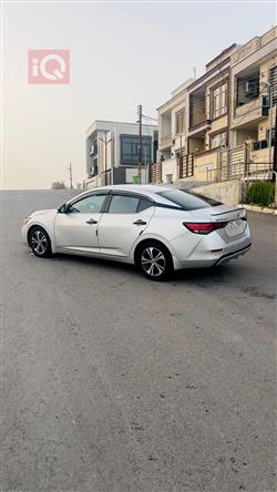 نيسان سنترا